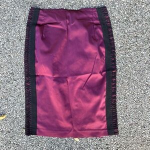 Burgundy skirt with black stitched side panels